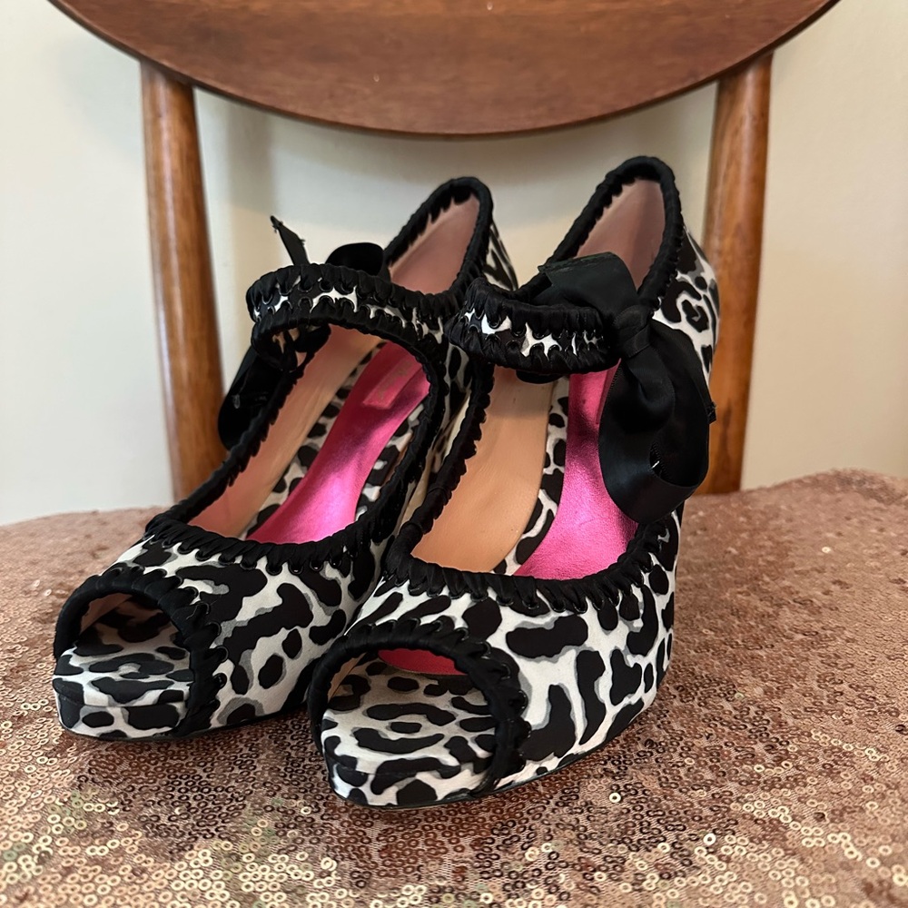 Betsey Johnson Black and White Heels with Animal Print